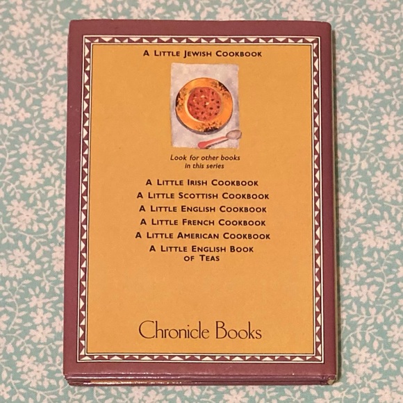 💙 Little Jewish Cookbook by Barbara Bloch - Picture 2 of 6